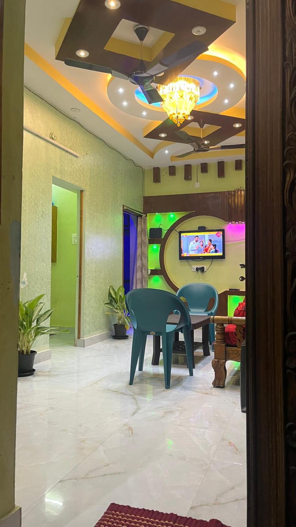 Sm Home Stay 1 Tirupati Eksteriør billede