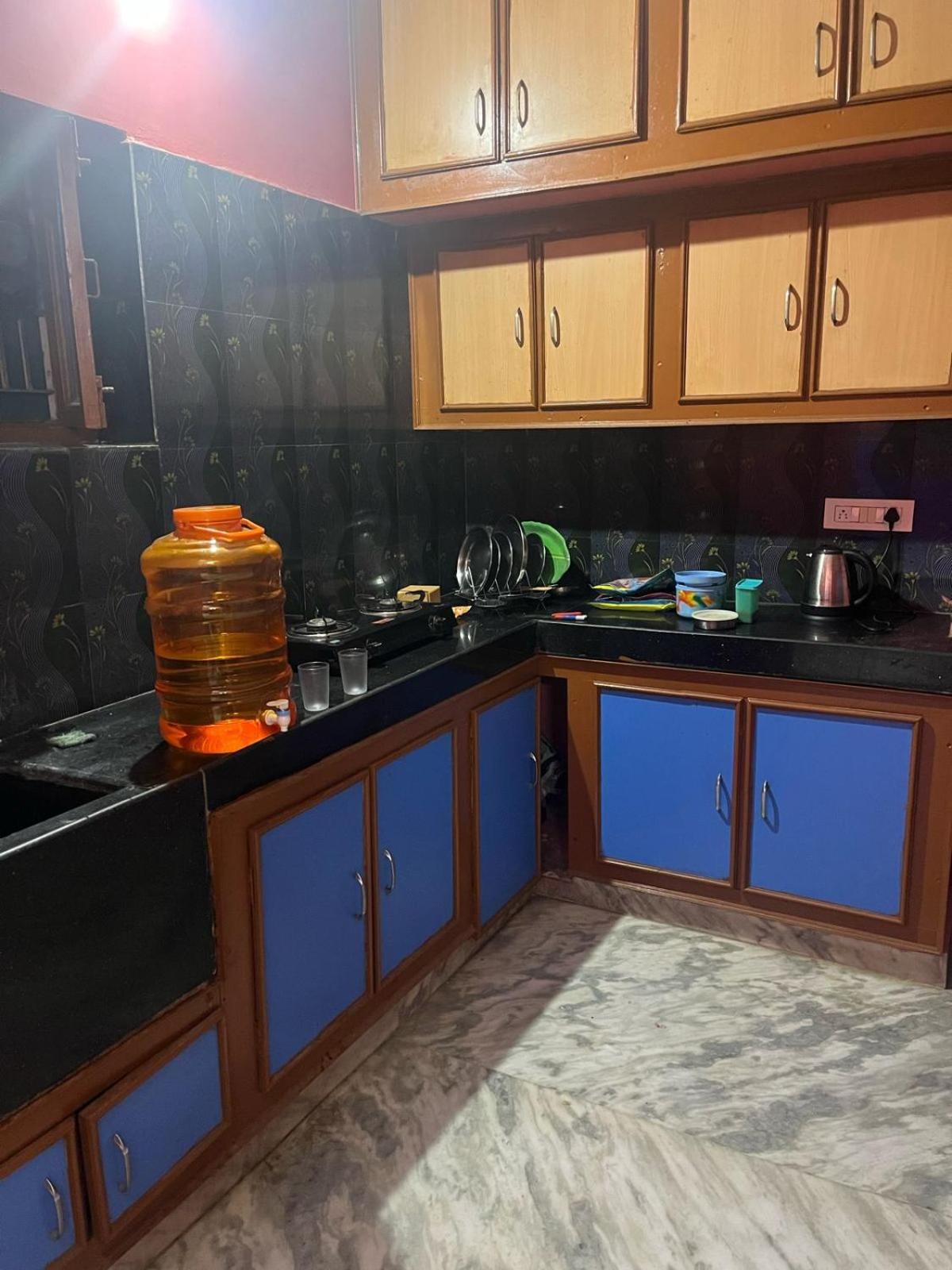 Sm Home Stay 1 Tirupati Eksteriør billede